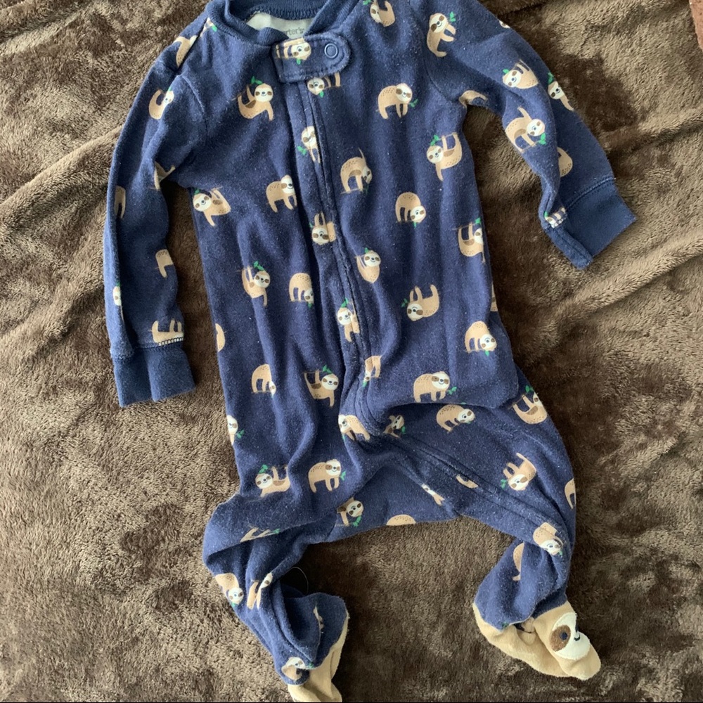 4 for $20 👶🏼 Carter’s Sloth Sleeper | 6m